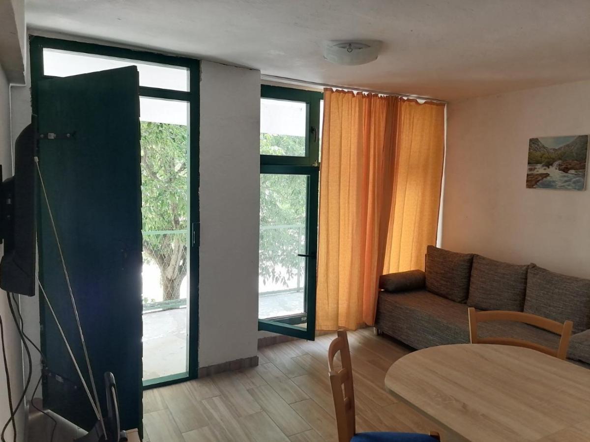 Apartman Milica Golubic  Экстерьер фото